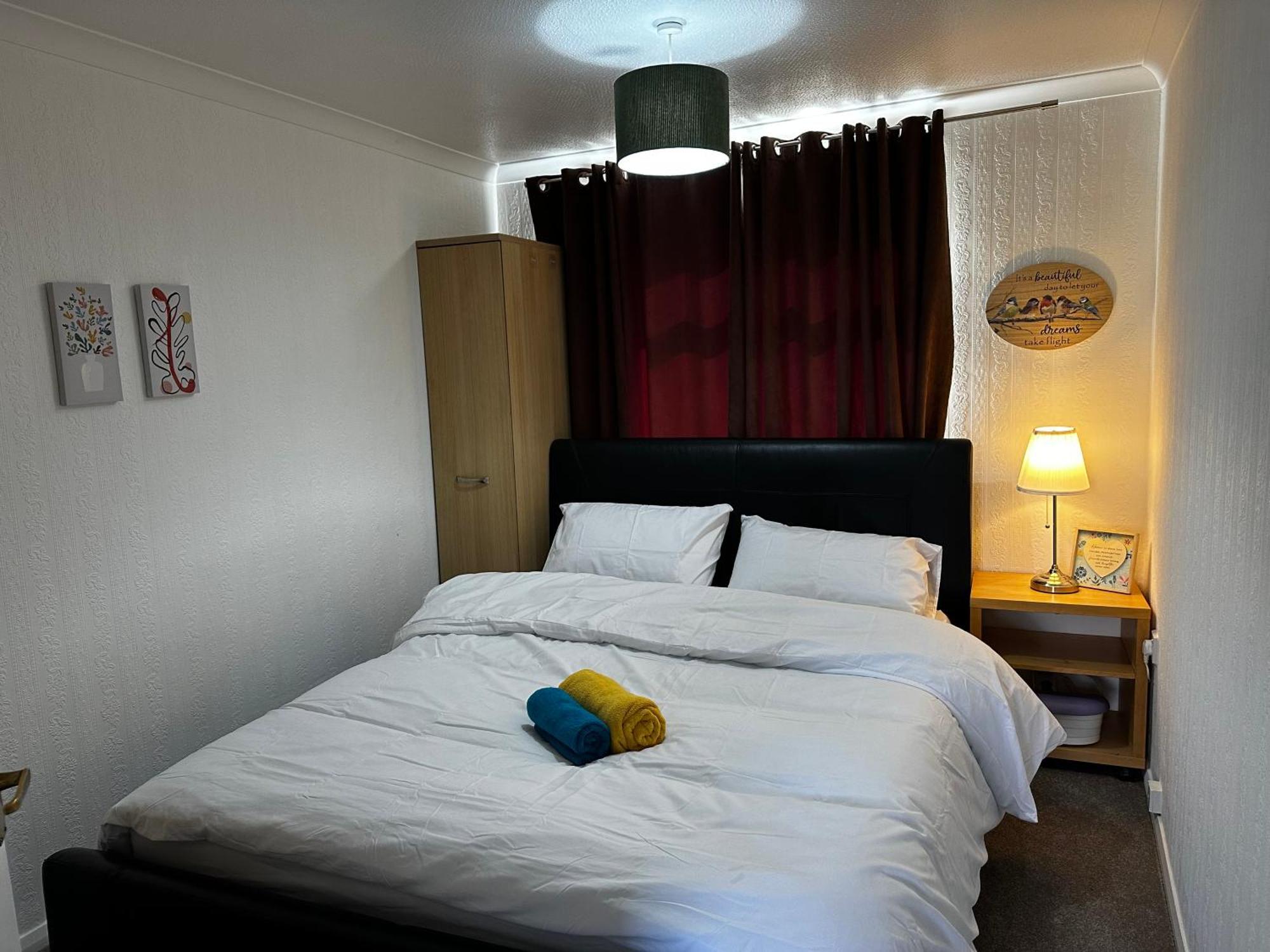 Marton Apartments *